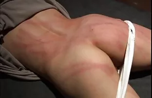XXX ابن اغتصاب أمي مواقع افلام سكسي مترجم النوم في الحمار و cums في الفم