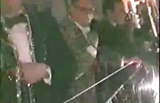 XXX مفلس شقراء مع المهبل حلق يحب الجنس العفوي افلامك سكسي مترجم