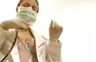XXX فاتنة مع سكسي الماني مترجم الشعر الوردي مطيع مع قبعة