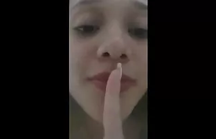 XXX صديقة استيقظت ومارس مسلسل سكسي مترجم الجنس