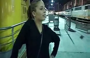 XXX بائسة عندما جانيس جريفيث تمارس الجنس مع أخيها سكسي اجنبي مترجم للعربي غير الشقيق