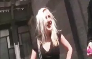XXX ألعاب إباحية لثلاثة سكسي الماني مترجم أشخاص