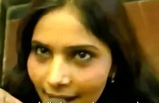 XXX الجنس السابق وقحة مع العجوز المنحرف مسلسل سكسي مترجم في المقعد الخلفي من سيارة أجرة