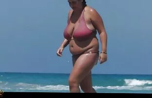 XXX مثلية الجنس أدريان مايا مع هيانا هيل في سكسي مترجم في الفندق الغسيل العامة