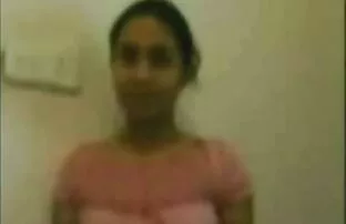 XXX مص الديك في السيارة سكسي مترجم بلعربي