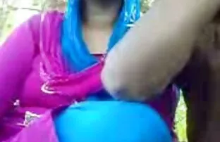 XXX هذا الرجل ممارسة الجنس افلام سكسي مترجم 2019 مع صديقة في الحديقة