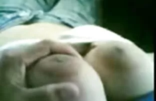 XXX هارلي دين فلم سكسي مترجم عربي يعطي هدية لصديقته