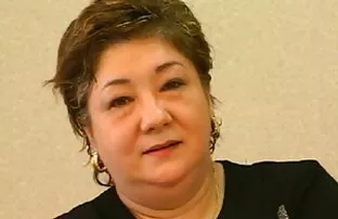 XXX طالب سكسي كارتون مترجم عربي في الشوارع التبول اثنين الكلبات