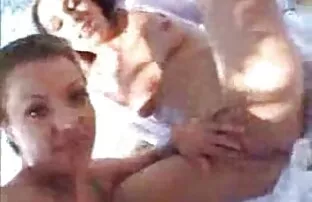 XXX سفاح دفع من أجل السلامة عند افلام اجنبي سكسي مترجم ممارسة الجنس في سوزي غالا