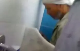 XXX أحمر اسي لينون ممارسة الجنس مع أبي أفضل سكسي عالمي مترجم صديق لها