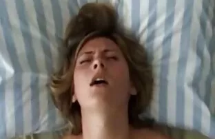 XXX زوجة و ربيب من فلم سكسي اجنبي مترجم عربي النساء مع تبا صديقها